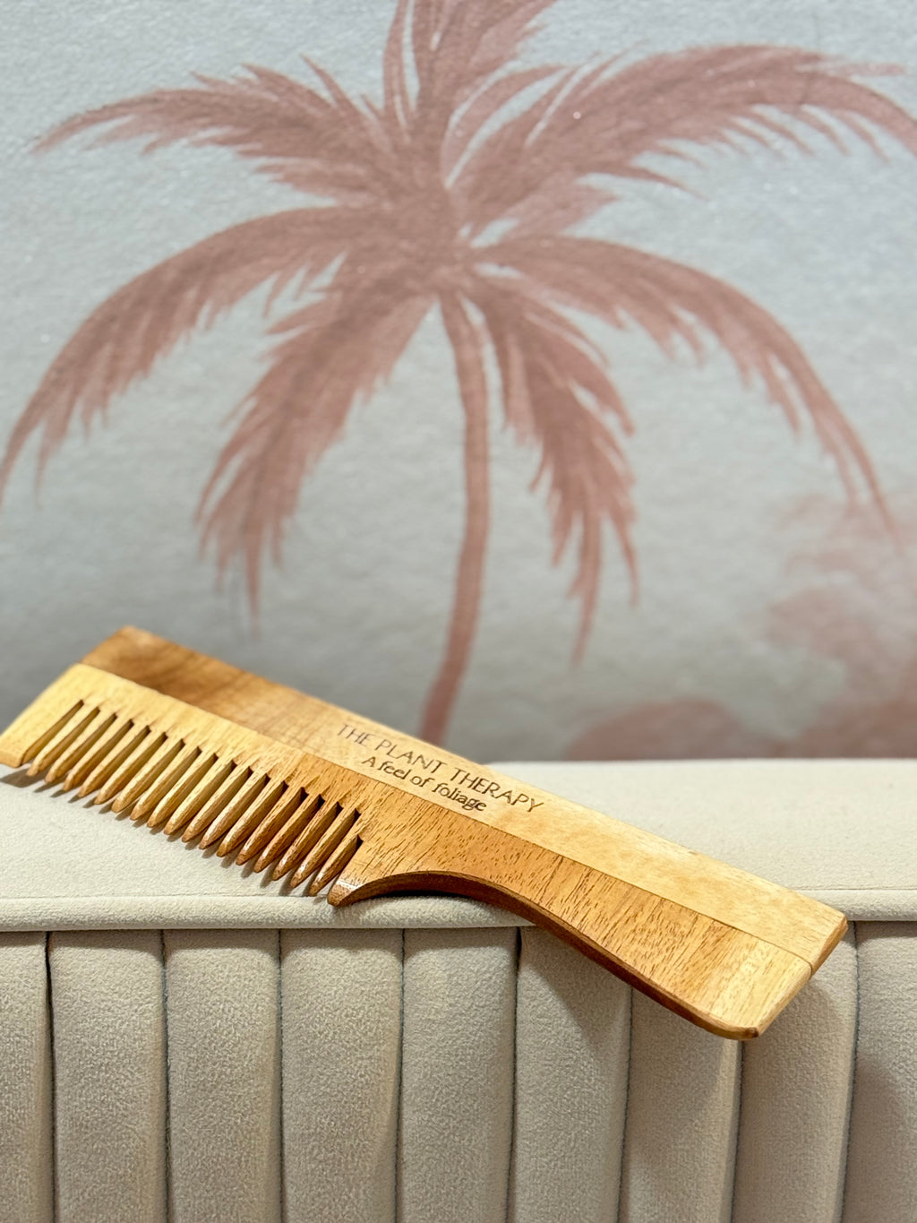 Handle Comb